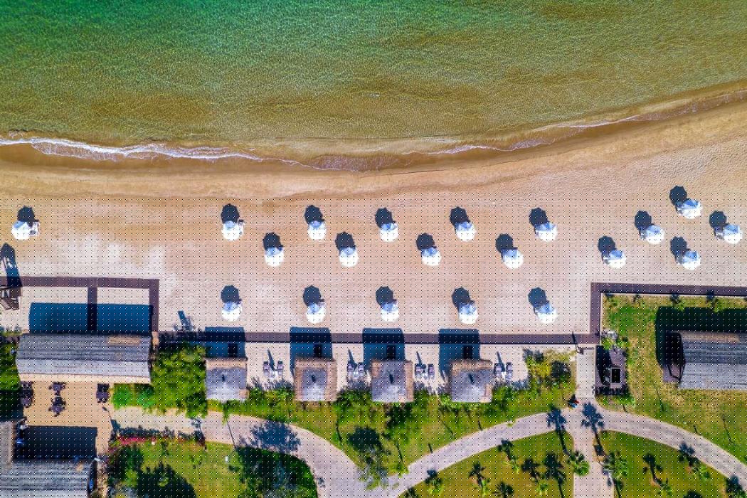 Concorde Luxury Resort & Casino Hotel 