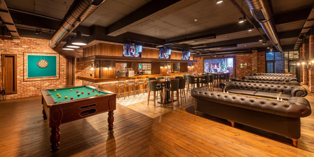 Novel Centre Point Hotel