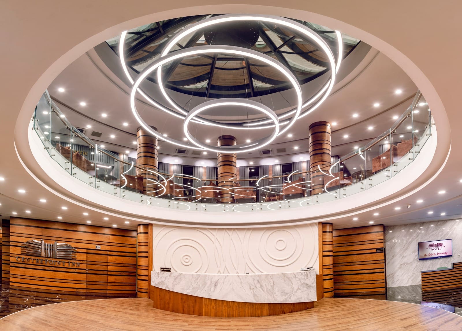 Novel Centre Point Hotel